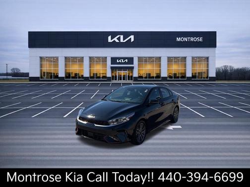 Aurora Black Pearl 2023 Kia Forte GT-Line
