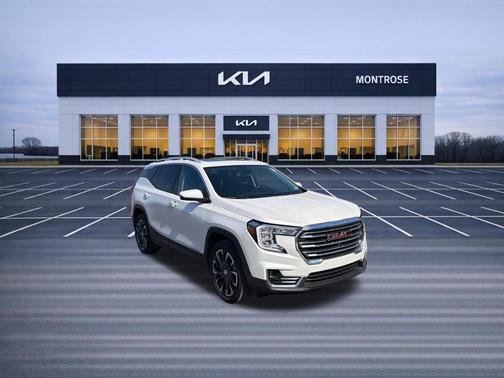 White Frost 2022 GMC Terrain SLT