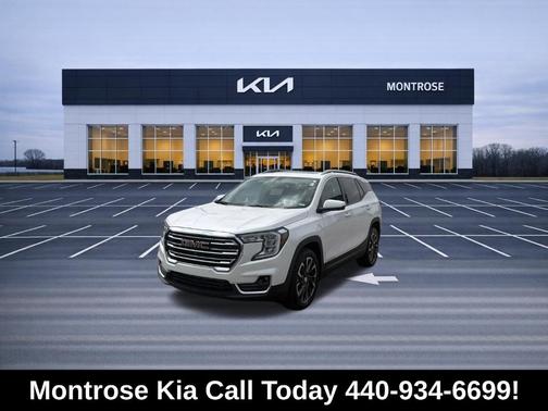 White Frost 2022 GMC Terrain SLT