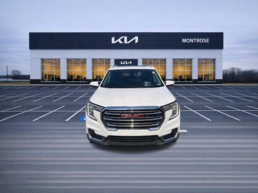 White Frost 2022 GMC Terrain SLT