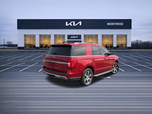 2022 Ford Expedition XLT