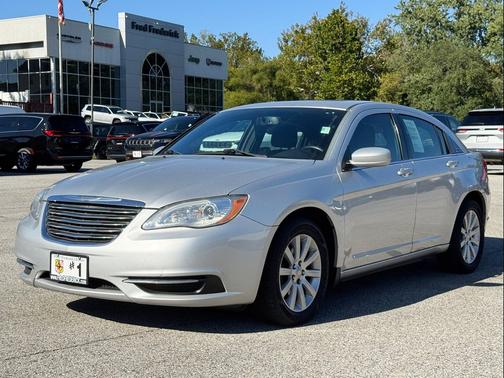 2012 Chrysler 200 Touring
