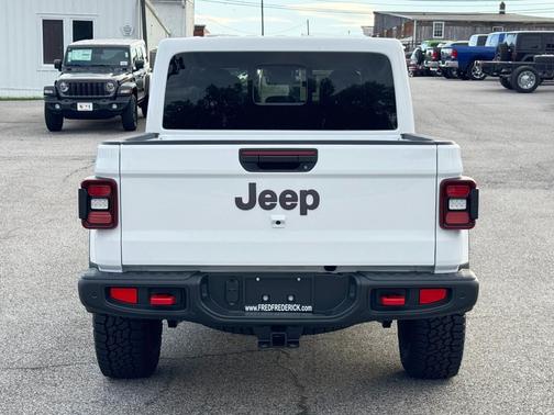 2025 Jeep Gladiator Rubicon