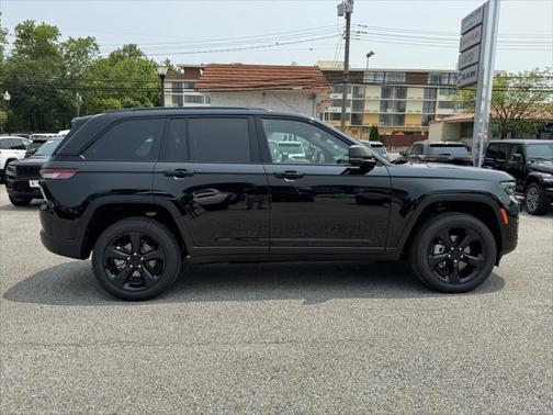 2025 Jeep Grand Cherokee Limited X