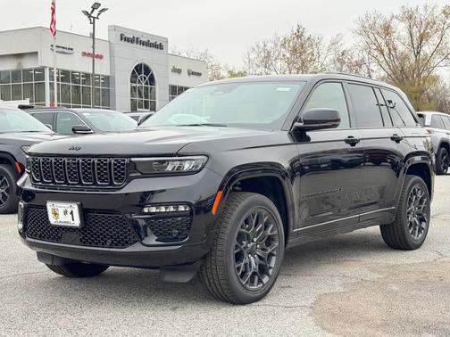 2025 Jeep Grand Cherokee Summit