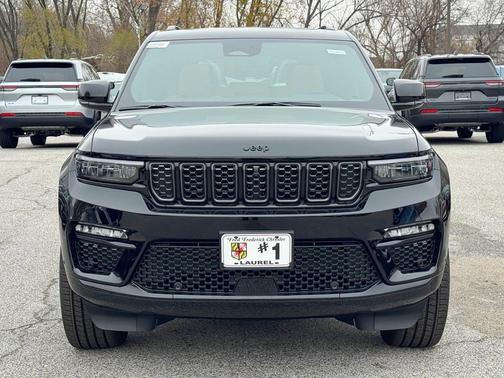 2025 Jeep Grand Cherokee Summit