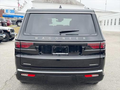 2023 Jeep Wagoneer L Series II 4x4