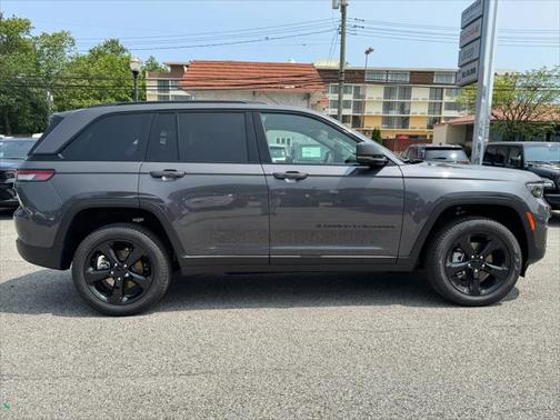2025 Jeep Grand Cherokee Limited X