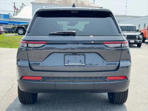 2025 Jeep Grand Cherokee Limited X
