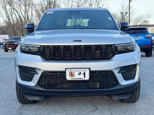 2025 Jeep Grand Cherokee Altitude
