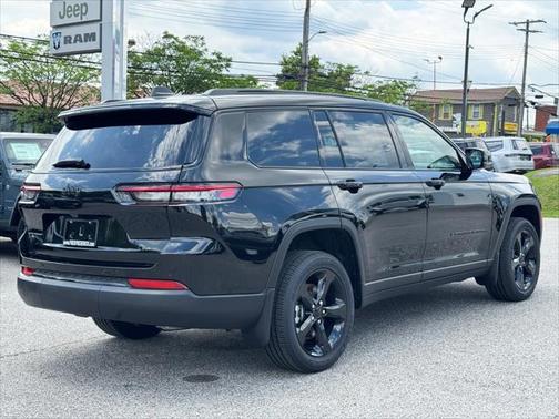 2025 Jeep Grand Cherokee L Altitude