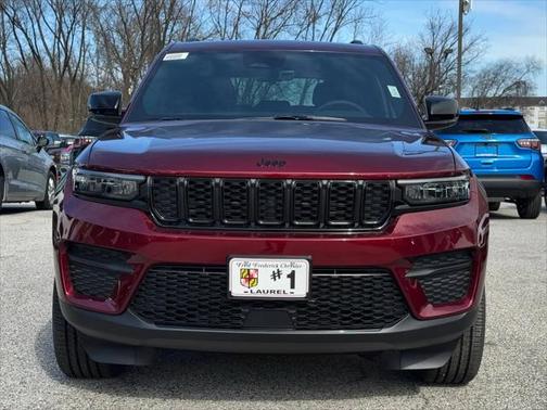 2025 Jeep Grand Cherokee Altitude