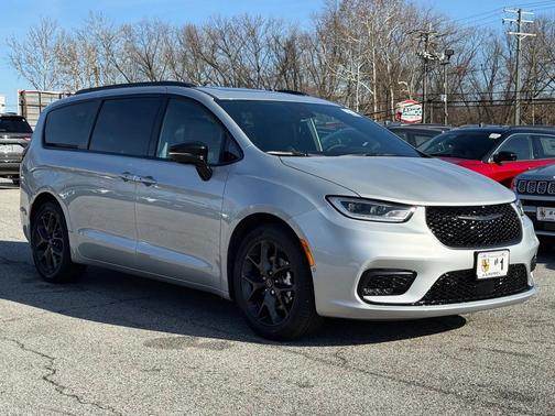 2026 Chrysler Pacifica Limited