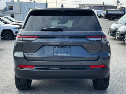 2025 Jeep Grand Cherokee Limited X