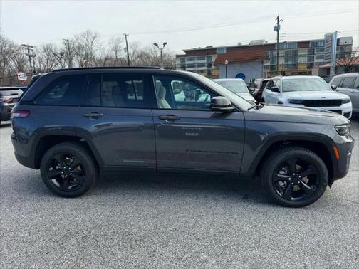 2025 Jeep Grand Cherokee Limited X