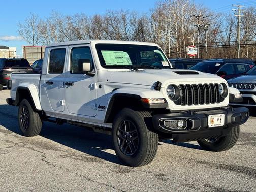 2026 Jeep Gladiator Sport S