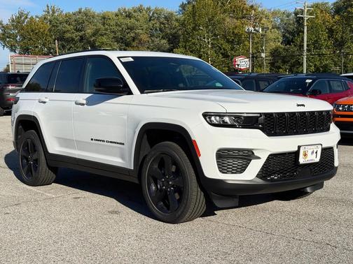 2025 Jeep Grand Cherokee Altitude