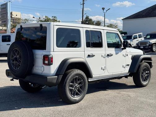 2025 Jeep Wrangler Sport S