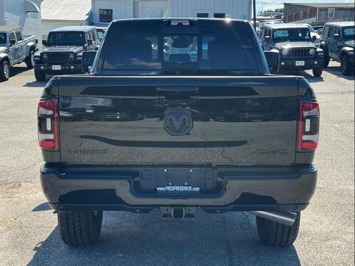 2024 RAM 2500 Laramie Crew Cab 4x4 6'4' Box