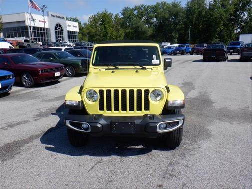 2023 Jeep Gladiator Sport S