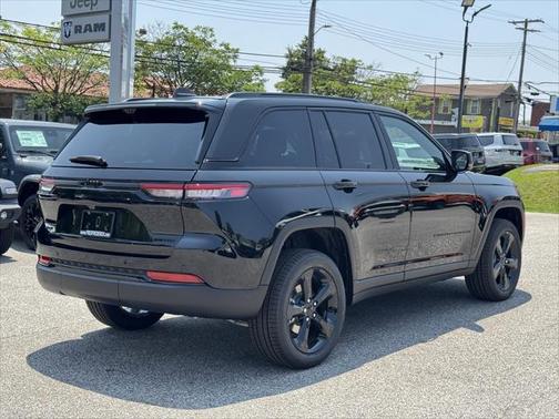 2025 Jeep Grand Cherokee Limited X