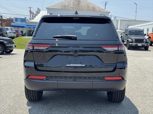 2025 Jeep Grand Cherokee Limited X