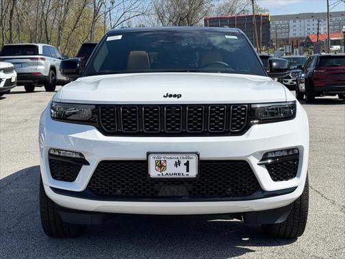2025 Jeep Grand Cherokee Summit