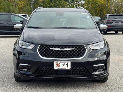 2026 Chrysler Pacifica L