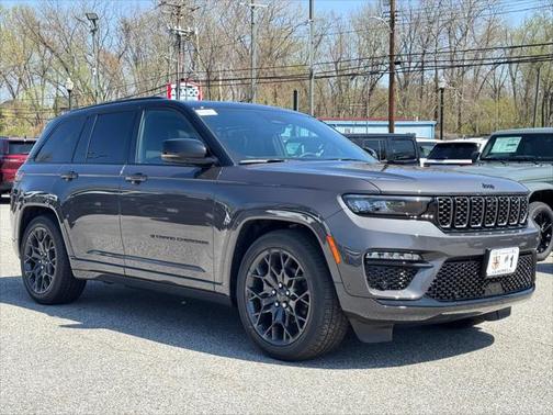 2025 Jeep Grand Cherokee Summit