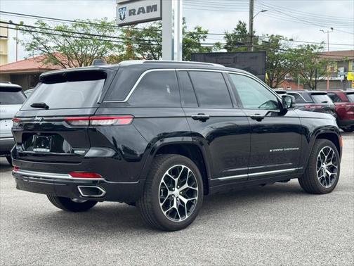 2023 Jeep Grand Cherokee 4xe Summit Reserve