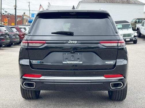 2023 Jeep Grand Cherokee 4xe Summit Reserve