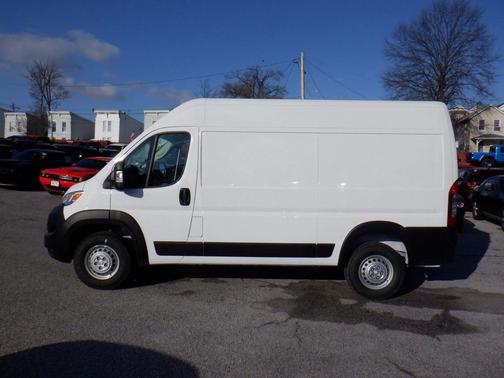 2024 RAM ProMaster 2500 Tradesman