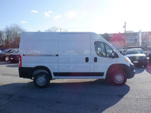2024 RAM ProMaster 2500 Tradesman
