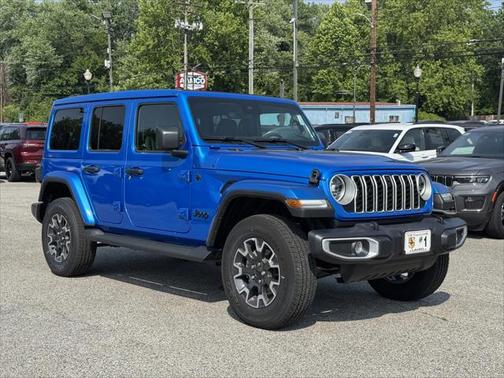 2025 Jeep Wrangler 4-Door Sahara 4x4