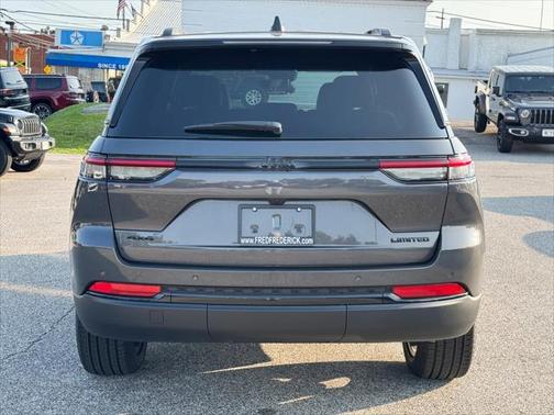 2025 Jeep Grand Cherokee Limited X