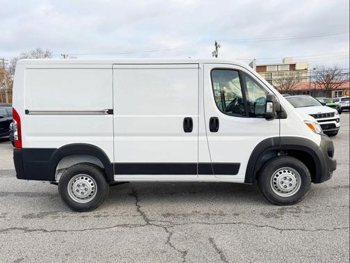 2025 RAM ProMaster 1500 Low Roof