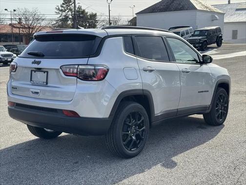 2025 Jeep Compass Latitude