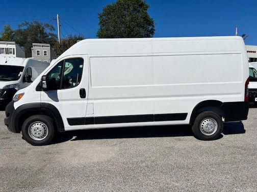2024 RAM ProMaster 2500 Tradesman