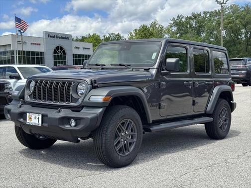 2025 Jeep Wrangler Sport S