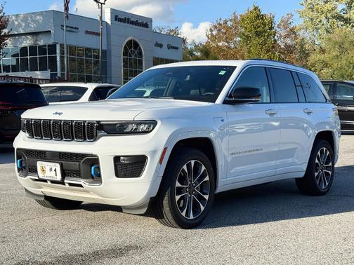 2023 Jeep Grand Cherokee 4xe Overland