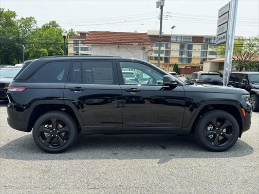 2025 Jeep Grand Cherokee Limited X