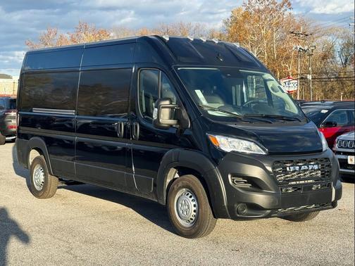 2026 RAM ProMaster 2500 Tradesman