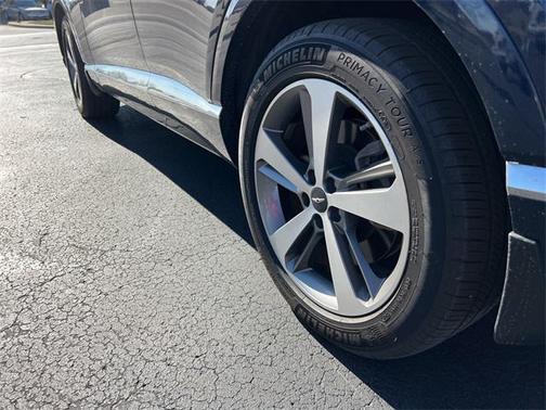 Photo 5 of 37 of 2022 Genesis GV80 3.5T Advanced Plus