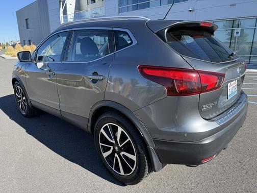 2017 Nissan Rogue Sport SL