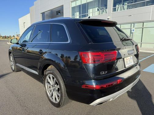 2018 Audi Q7 3.0T Premium Plus