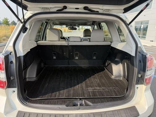 2014 Subaru Forester 2.5i Touring