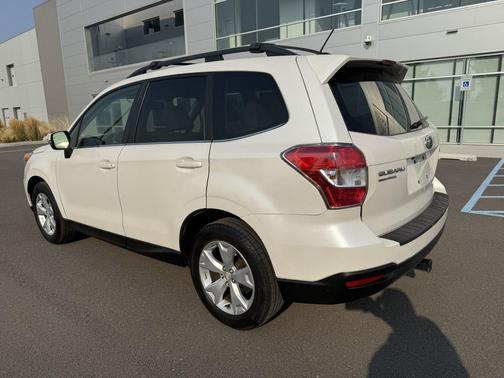 2014 Subaru Forester 2.5i Touring