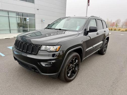 2019 Jeep Grand Cherokee Upland
