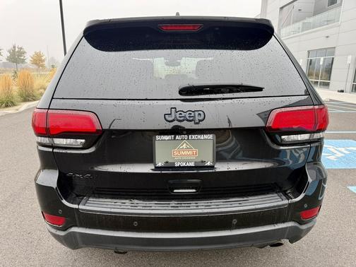 2019 Jeep Grand Cherokee Upland