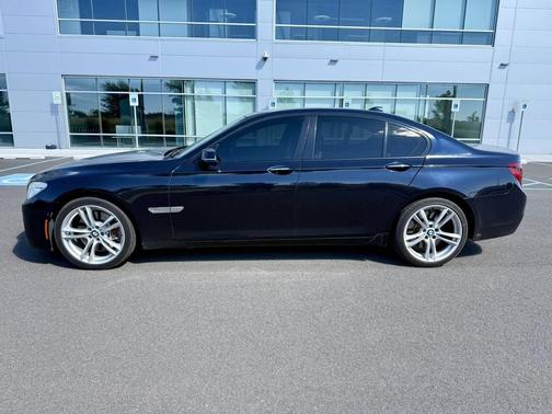 2015 BMW 750 I